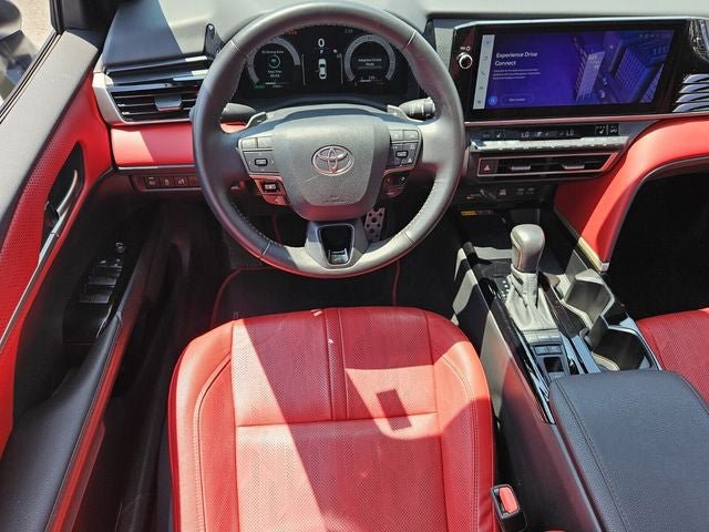 Used 2025 Toyota Camry XSE FWD image 13