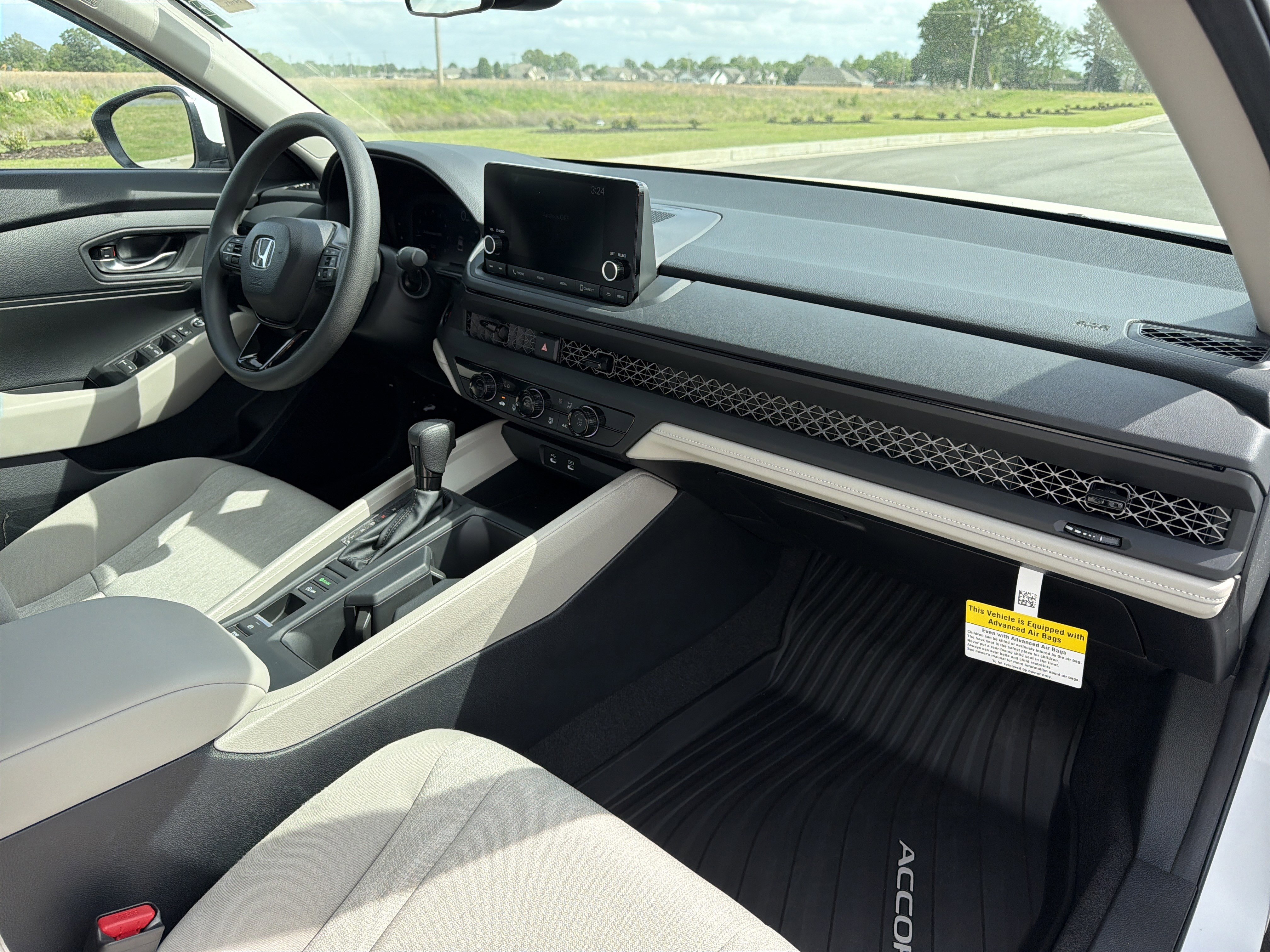 Certified 2025 Honda Accord LX image 14