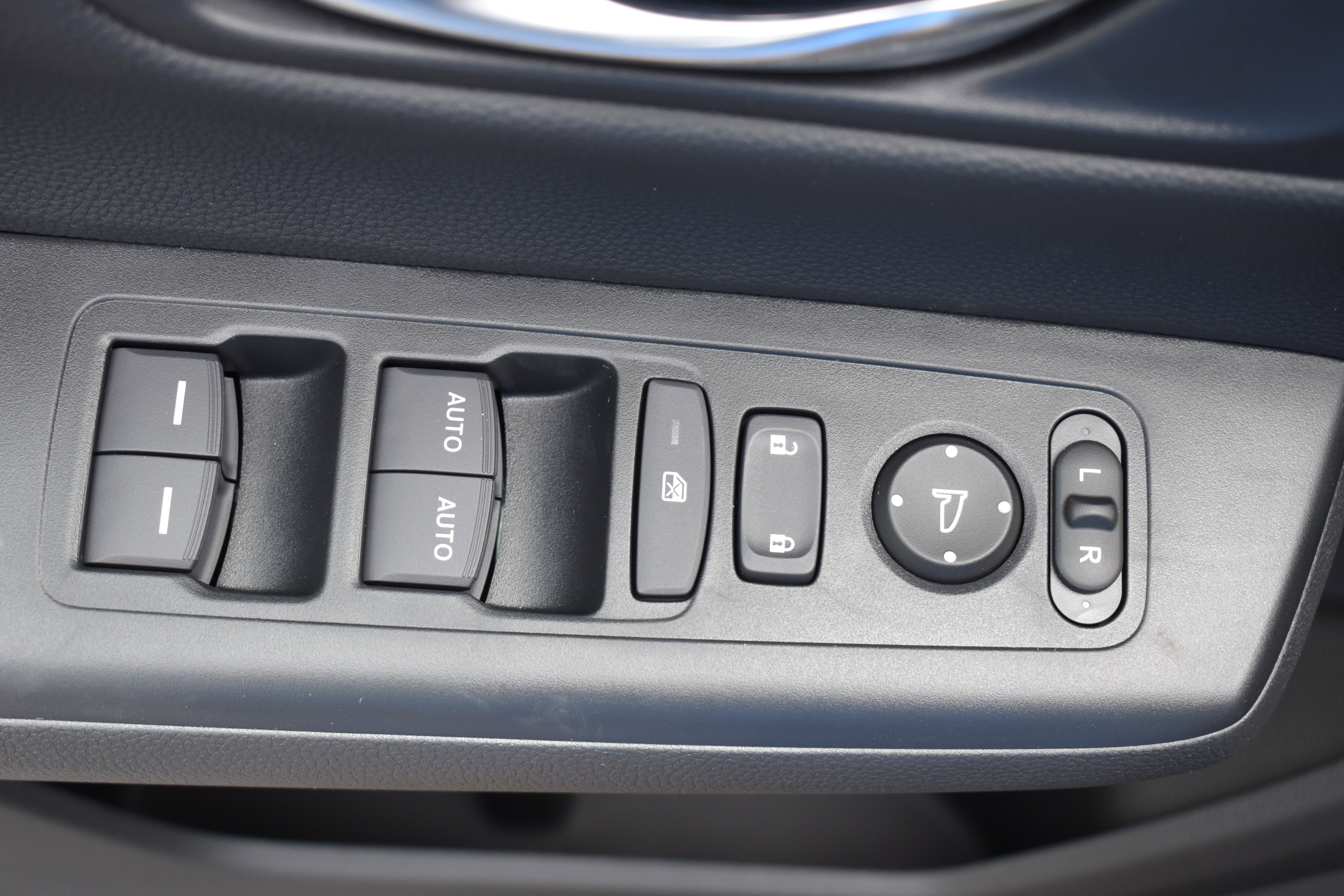 New 2026 Honda CR-V EX image 12