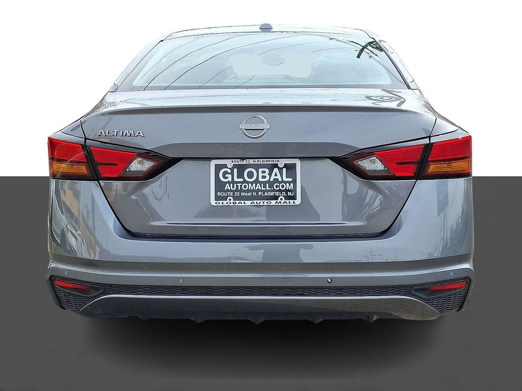 Used 2025 Nissan Altima 2.5 SV image 6