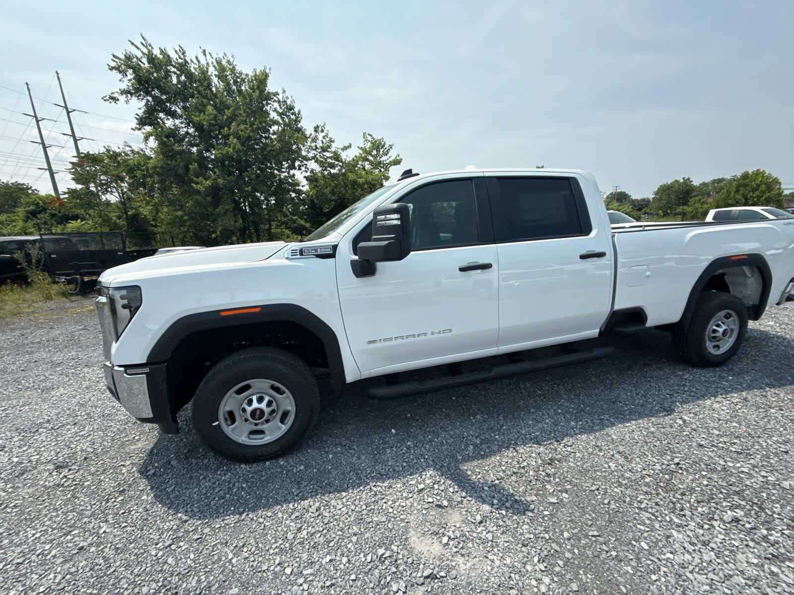 New 2026 GMC Sierra 2500 Pro w/ Convenience Package AWD/4WD image 4