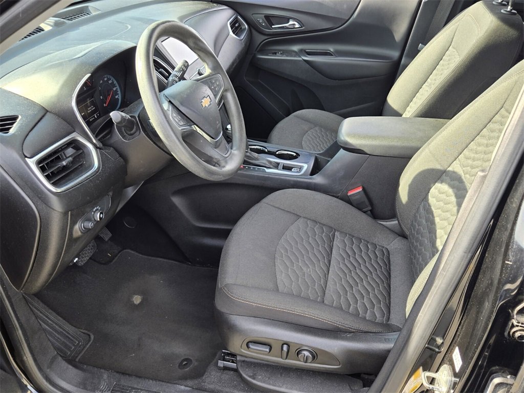 Used 2018 Chevrolet Equinox LT image 11