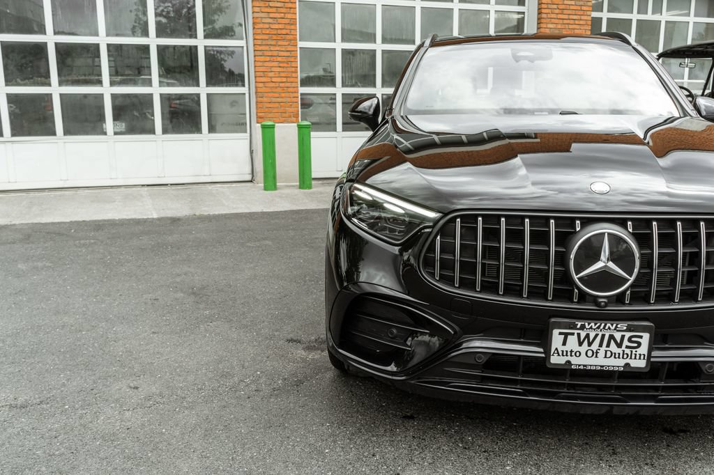 Used 2025 Mercedes-Benz GLC 43 AMG 4MATIC image 35