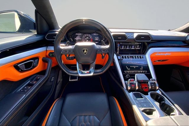 Used 2023 Lamborghini Urus S AWD/4WD image 16