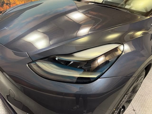 Used 2022 Tesla Model Y Performance AWD/4WD image 13