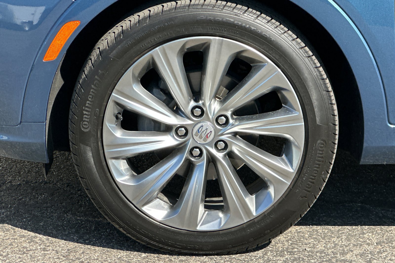 Certified 2024 Buick Envista Avenir FWD image 36