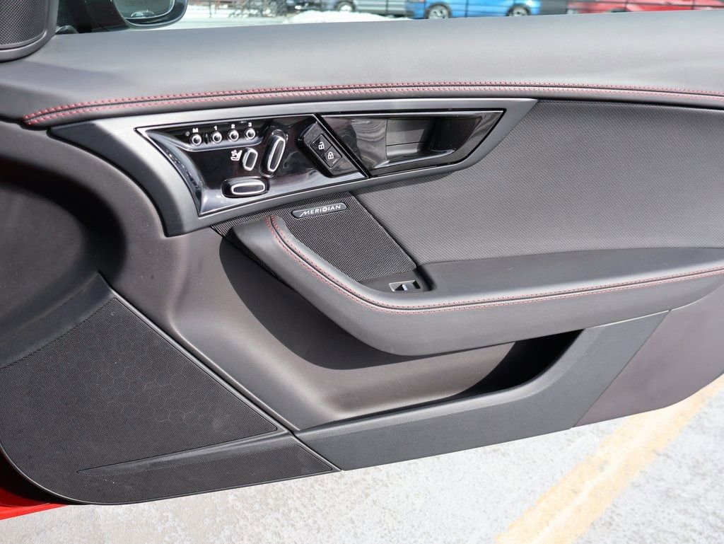 Used 2023 Jaguar F-TYPE R-Dynamic AWD/4WD image 14