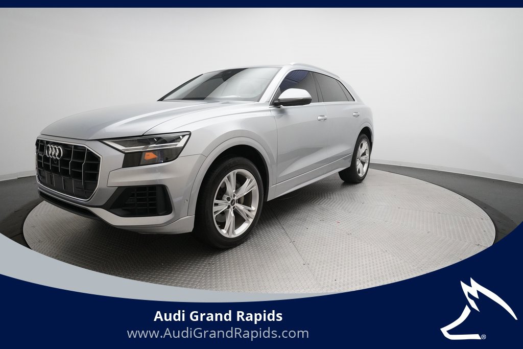 Used 2022 Audi Q8 Premium image 1
