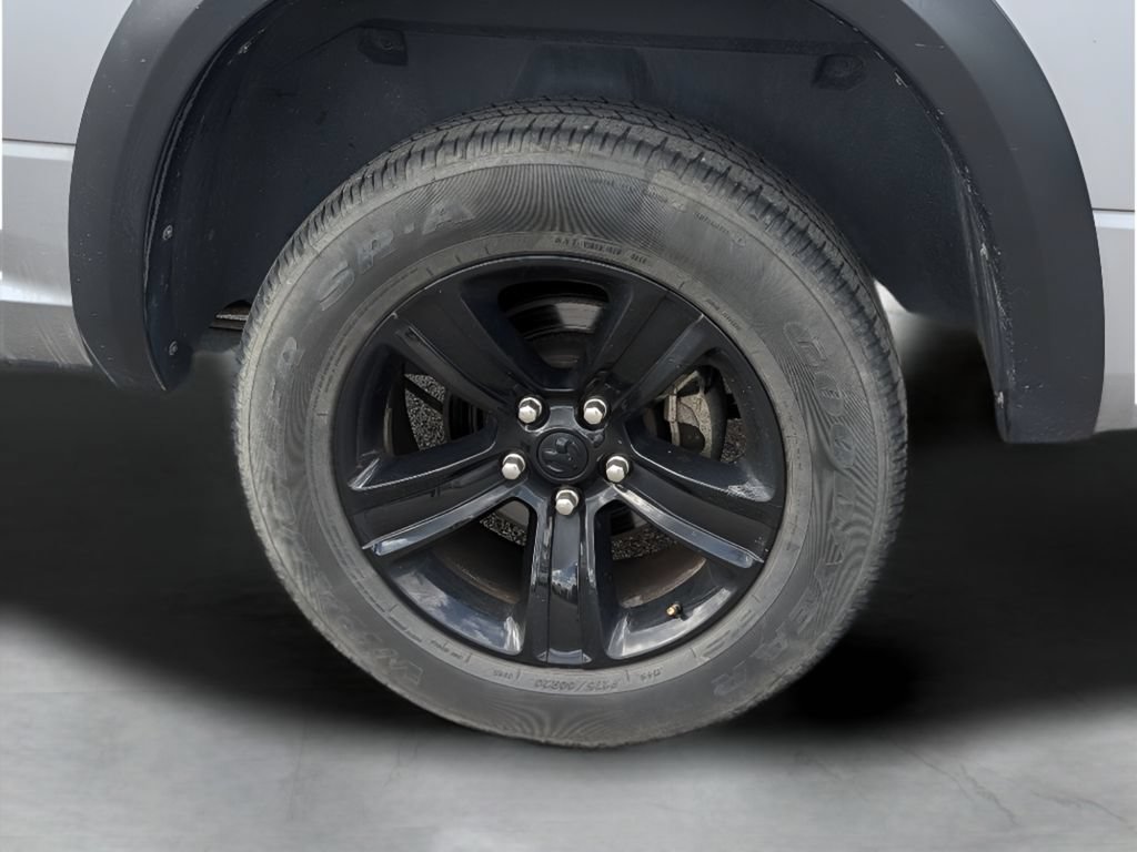 Used 2024 RAM 1500 Classic Warlock AWD/4WD image 4