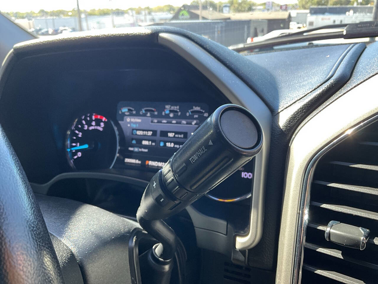 Used 2018 Ford F250 Lariat w/ Lariat Ultimate Package image 38