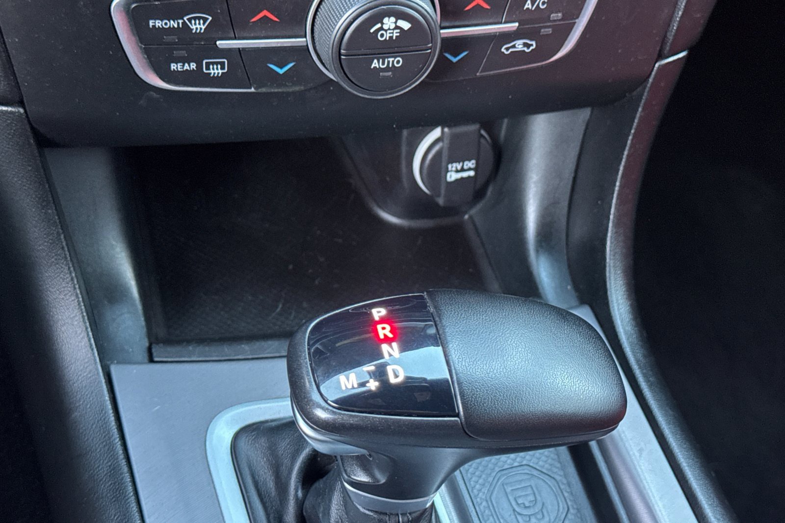 Used 2022 Dodge Charger Scat Pack w/ Dynamics Package image 19