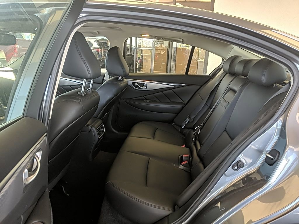 Used 2017 INFINITI Q50 3.0t Premium w/ 3.0T Premium Plus Package AWD/4WD image 15