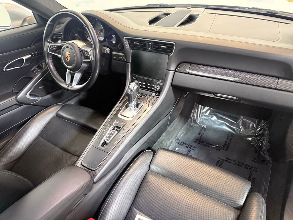 Used 2019 Porsche 911 Carrera 4S AWD/4WD image 21