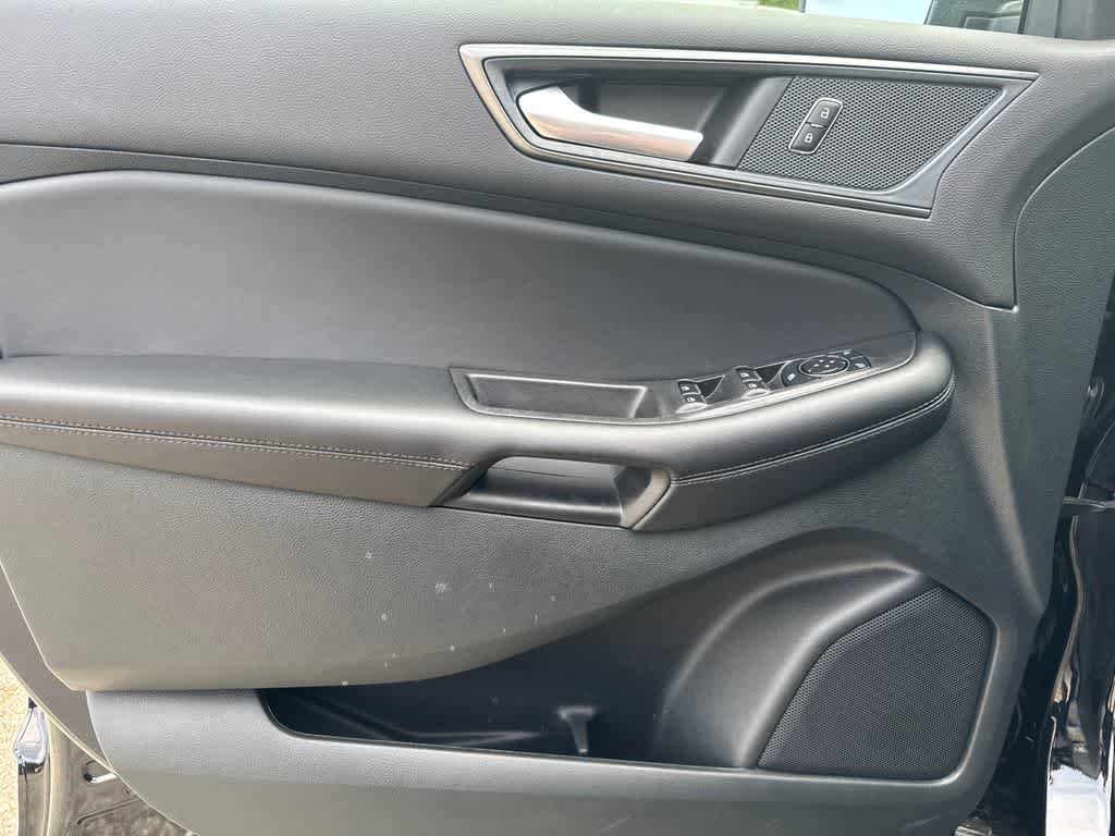 New 2024 Ford Edge SE AWD/4WD image 11