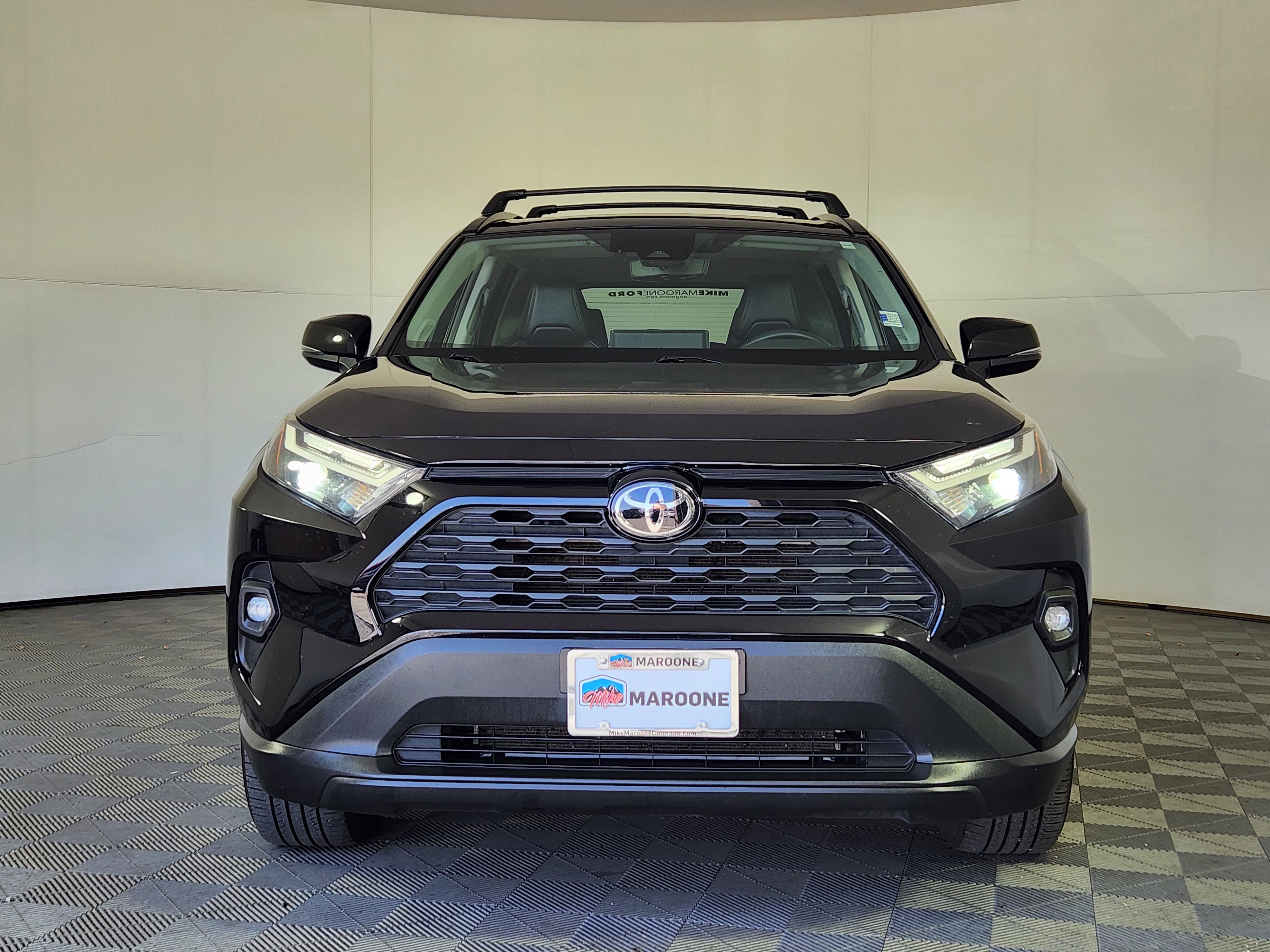 Used 2022 Toyota RAV4 XLE Premium FWD image 2