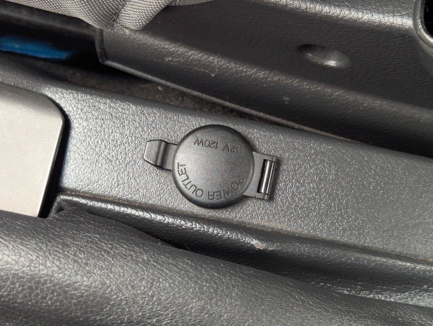 Used 2009 Chevrolet Aveo LT FWD image 21