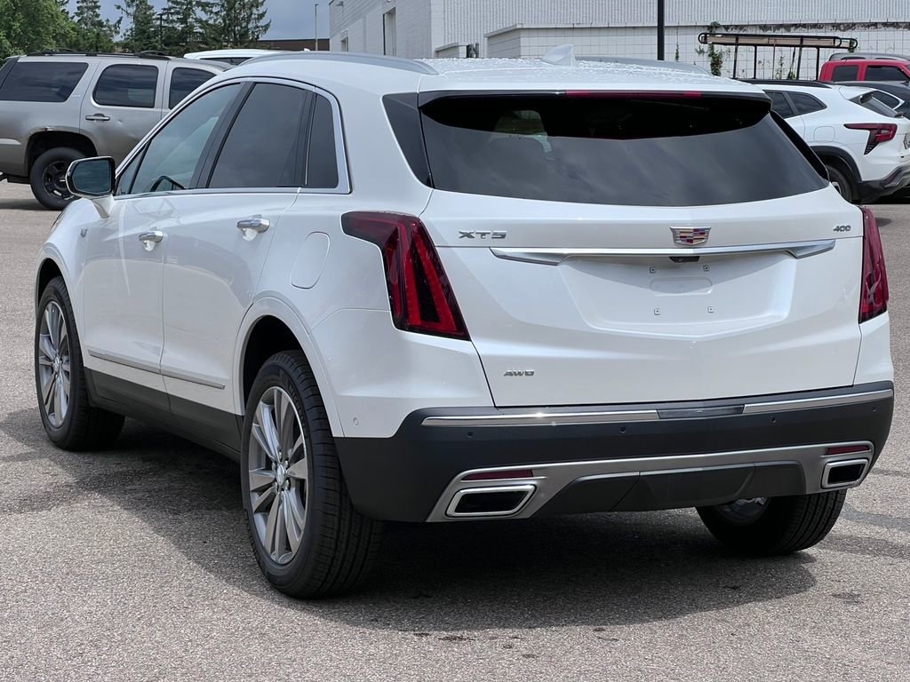 New 2026 Cadillac XT5 Premium Luxury w/ Driver Assist Package AWD/4WD image 9
