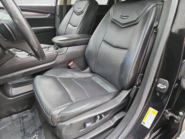 Used 2019 Cadillac XT5 Luxury FWD image 16
