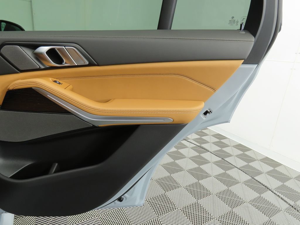 New 2026 BMW X5 sDrive40i w/ M Sport Package image 27