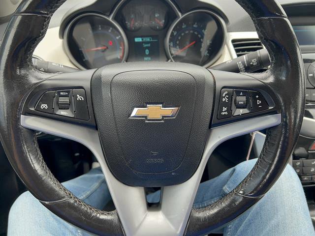 Used 2014 Chevrolet Cruze LT FWD image 19