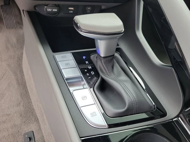 Used 2024 Hyundai Elantra Blue FWD image 24