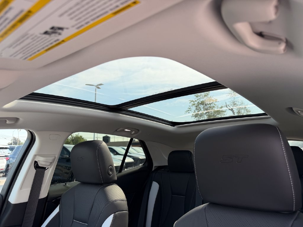 New 2026 Buick Envision Sport Touring AWD/4WD image 18