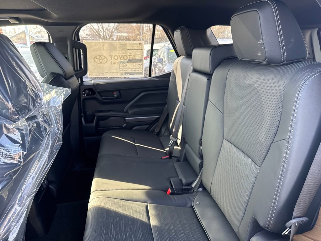 New 2026 Toyota 4Runner TRD Off-Road Premium AWD/4WD image 13