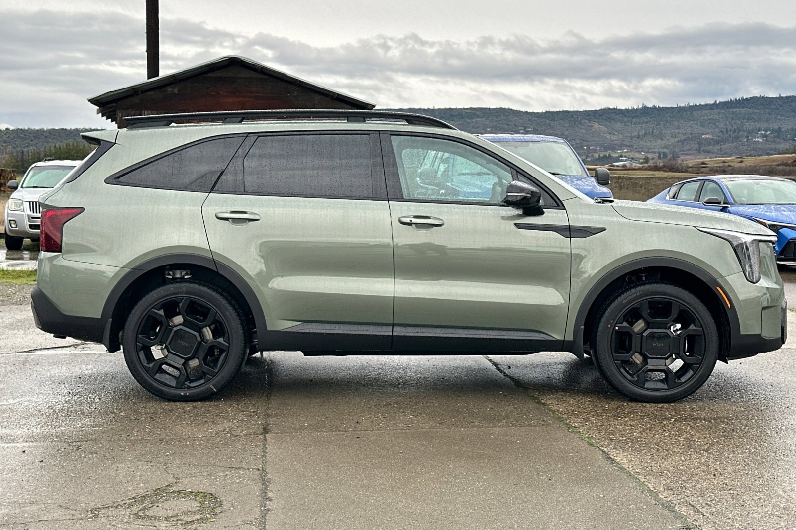 New 2026 Kia Sorento X-Line EX image 3