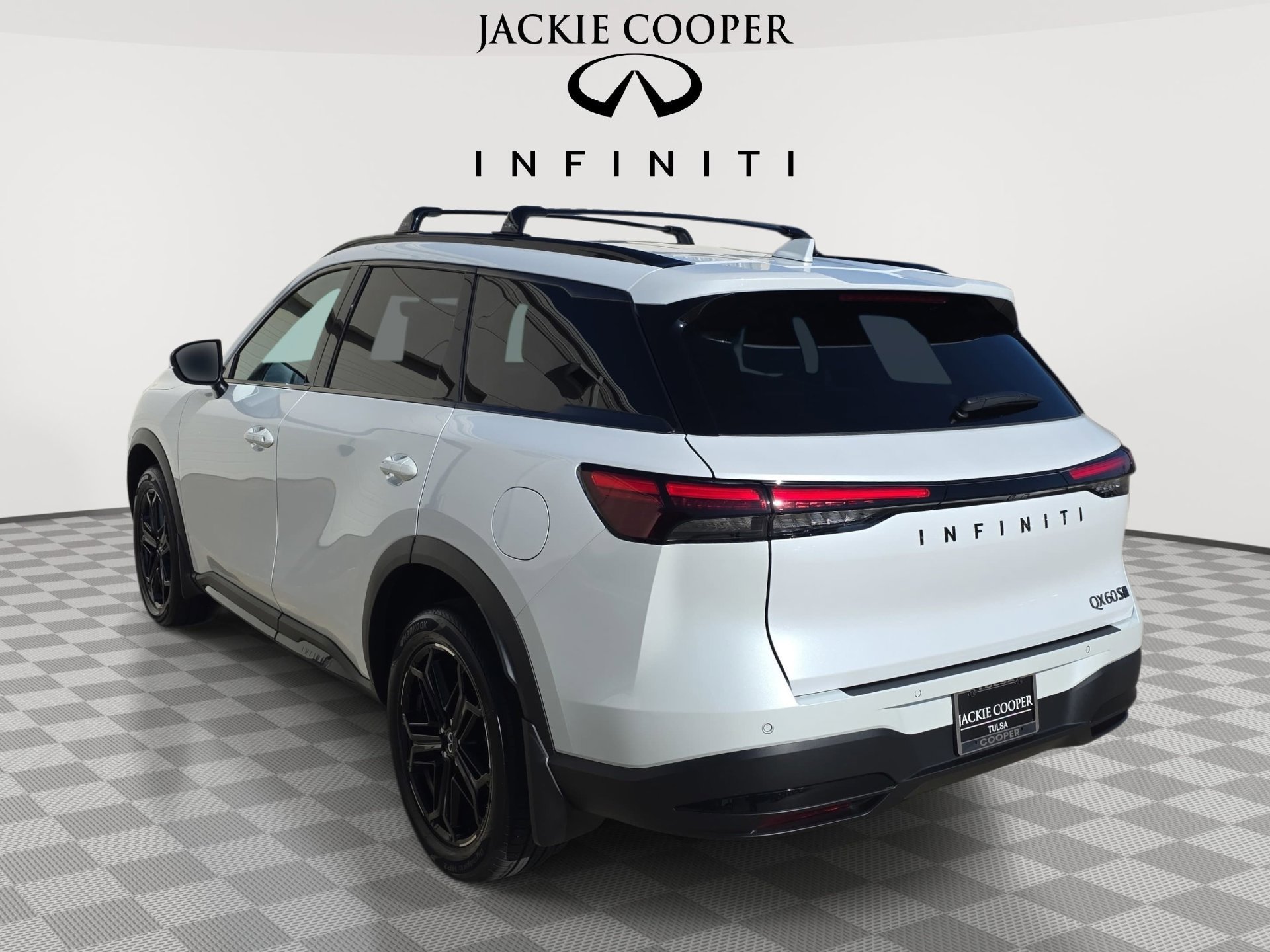 Certified 2026 INFINITI QX60 Sport w/ Dark Cargo Package AWD/4WD image 7