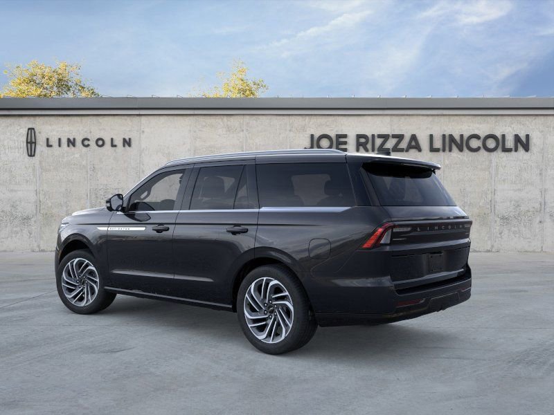 New 2025 Lincoln Navigator Reserve image 4