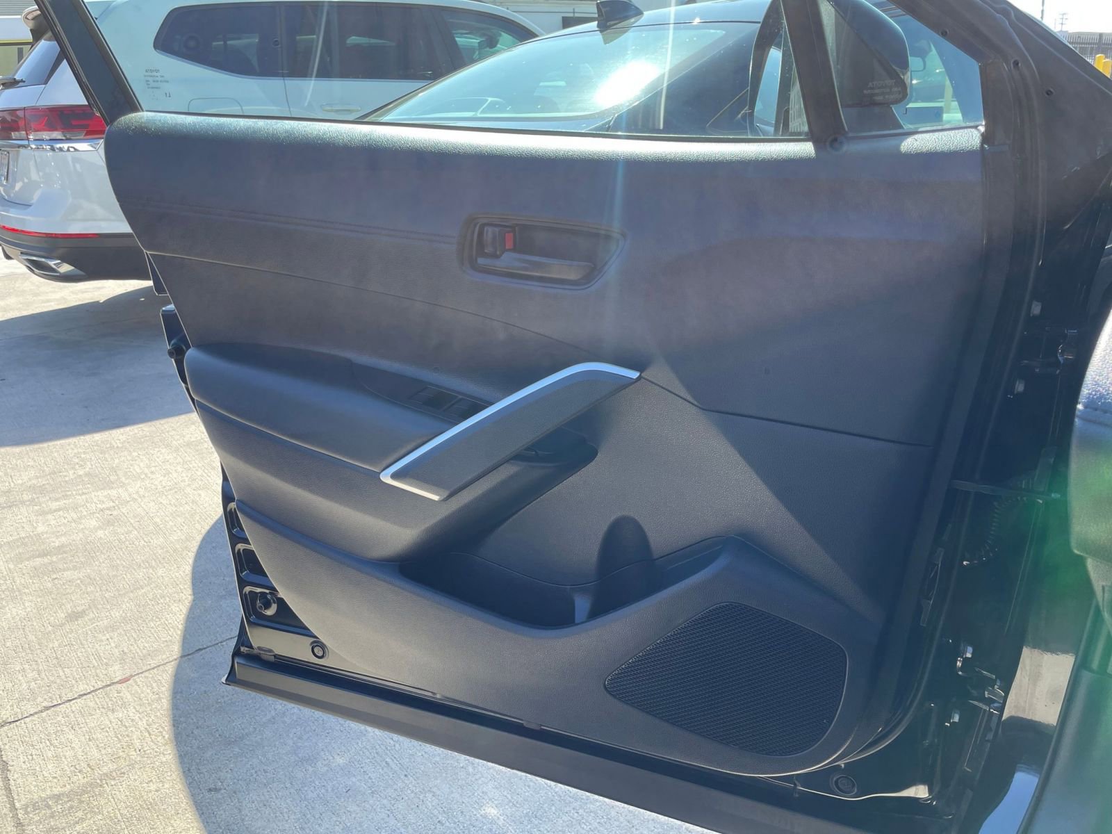 Used 2025 Toyota Corolla Cross LE image 20