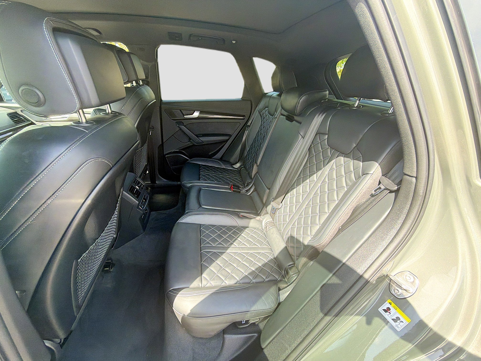 Used 2023 Audi SQ5 Prestige w/ Prestige Package image 21