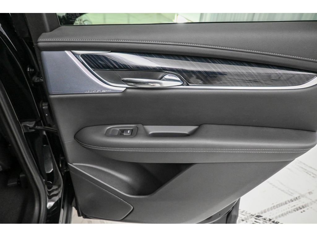 Certified 2023 Cadillac XT6 Premium Luxury w/ Technology Package image 22