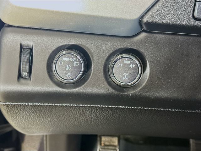 Used 2016 Chevrolet Tahoe LTZ AWD/4WD image 10