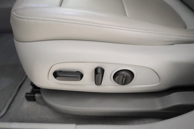 Used 2020 GMC Acadia SLT image 10