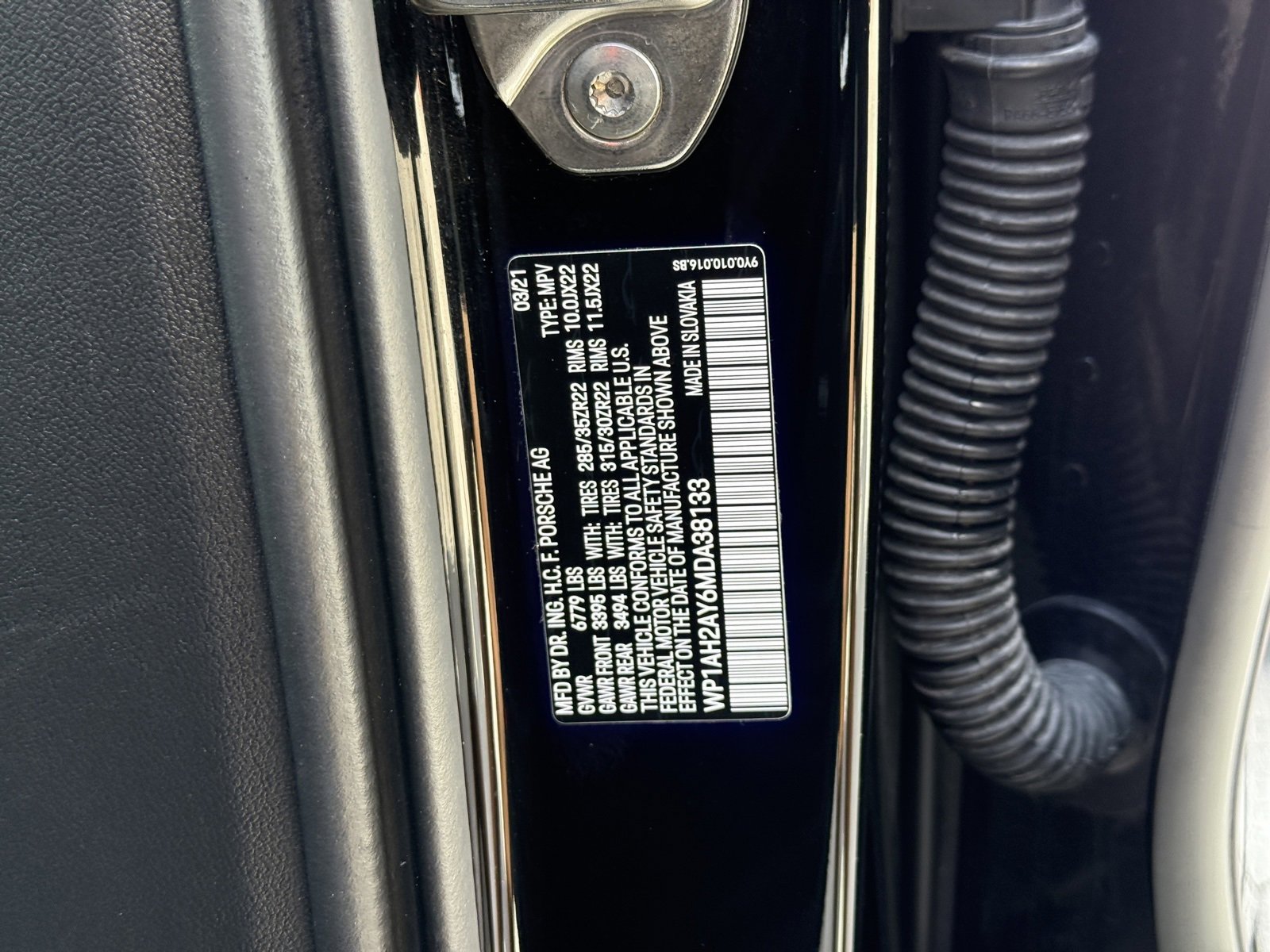 Used 2021 Porsche Cayenne Turbo S image 32