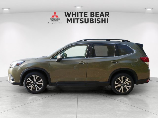 Used 2024 Subaru Forester Limited AWD/4WD image 3