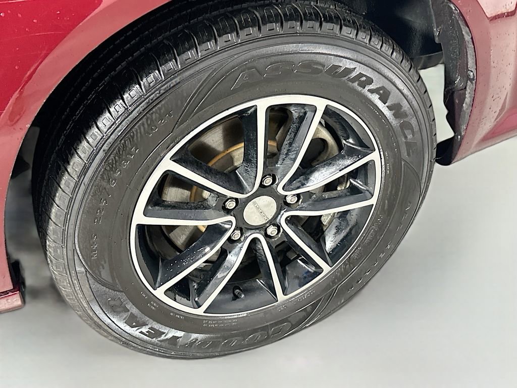 Used 2017 Dodge Grand Caravan SE image 29