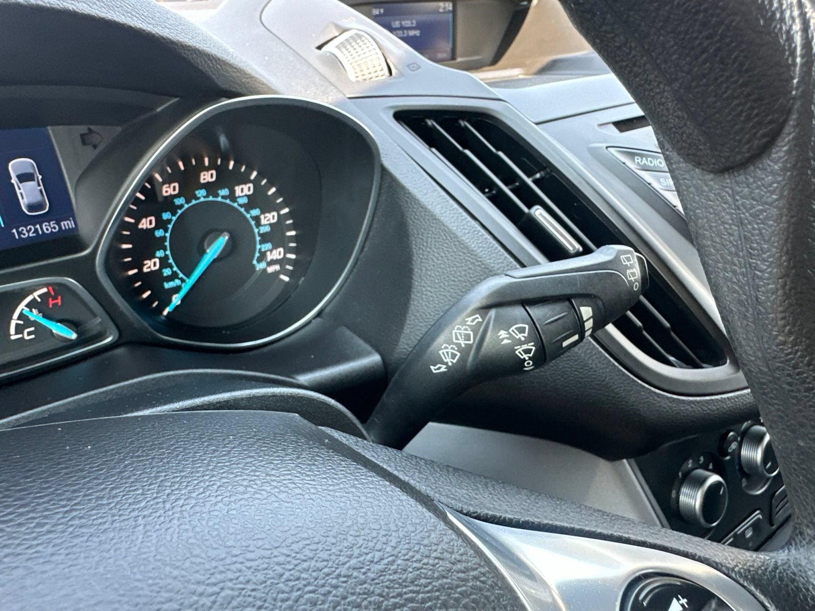 Used 2015 Ford Escape SE FWD image 51