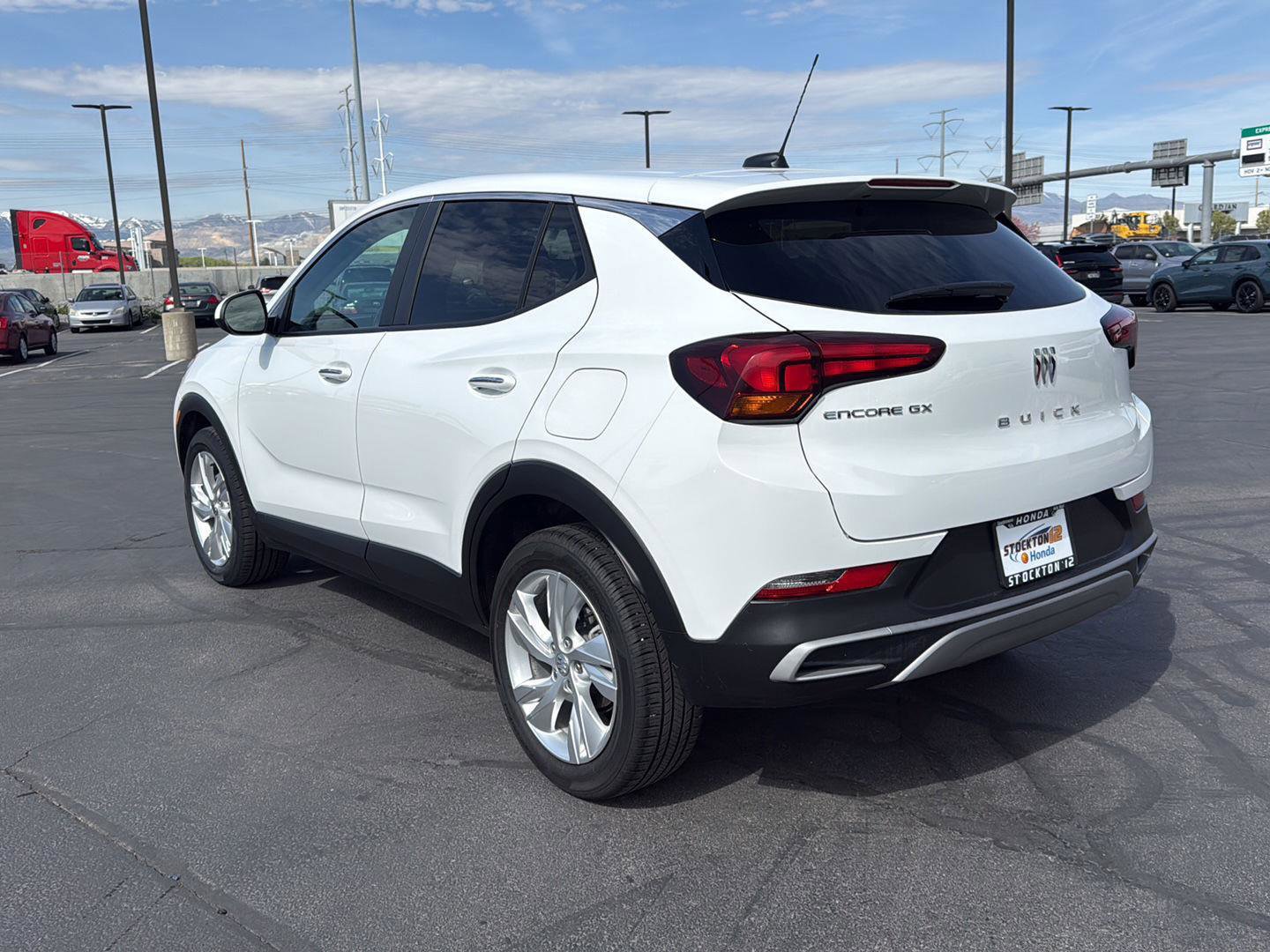 Used 2024 Buick Encore GX Preferred image 9