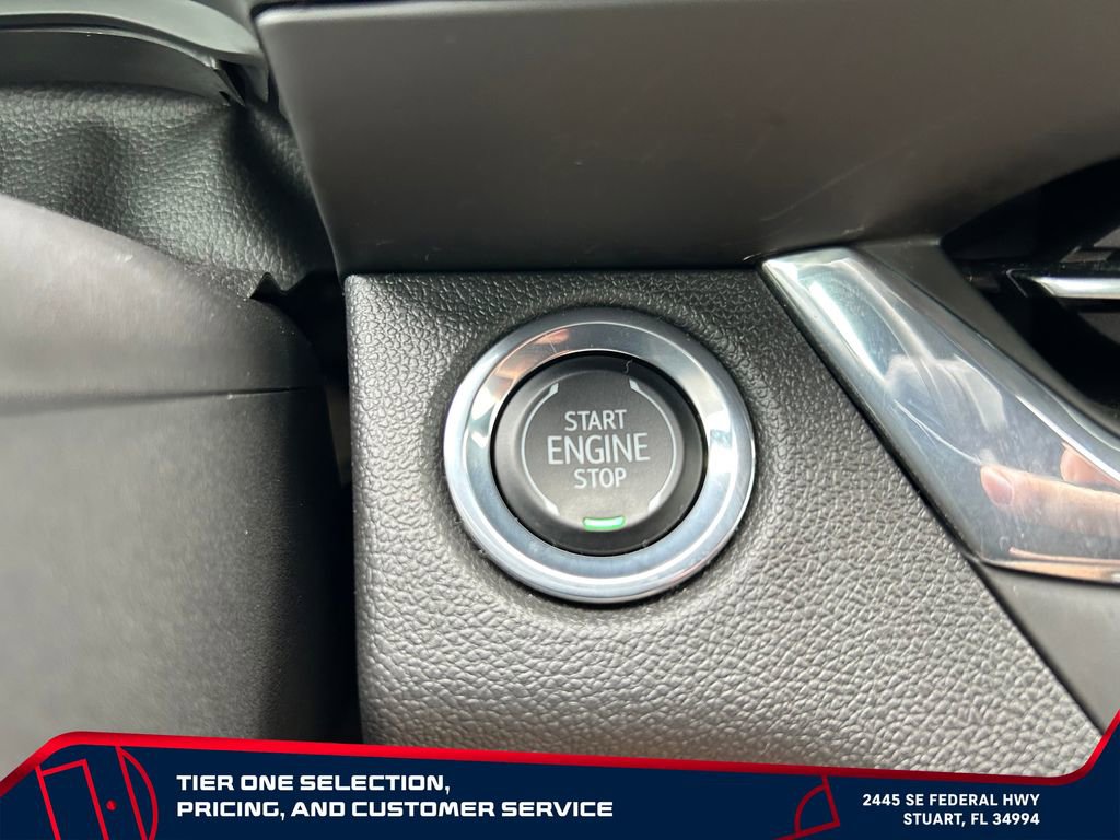 Used 2025 Buick Envista Preferred w/ Convenience II Package FWD image 21