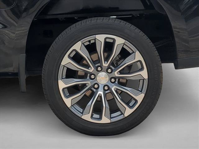 Used 2023 Chevrolet Silverado 1500 LT w/ LPO, Dark Essentials Package RWD image 22
