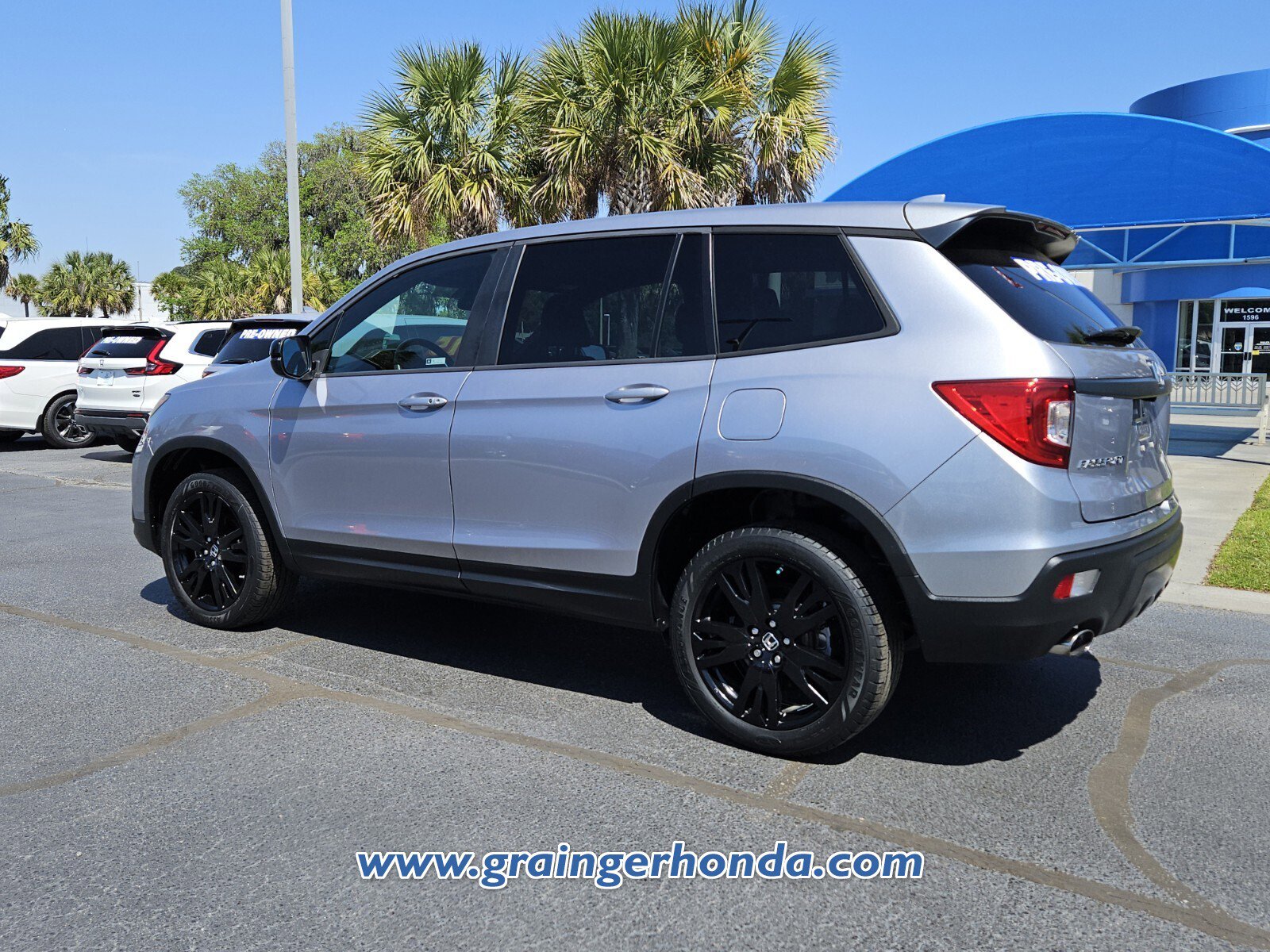 Used 2019 Honda Passport Sport image 3