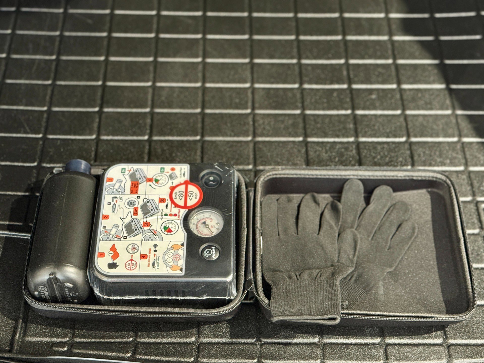 Used 2018 Alfa Romeo Stelvio Quadrifoglio w/ Driver Assist Dynamic Package AWD/4WD image 73