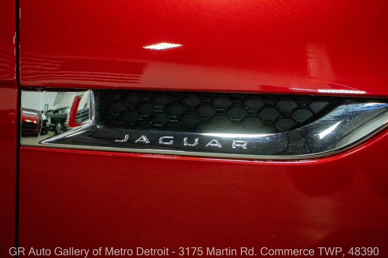 Used 2014 Jaguar F-TYPE S image 31