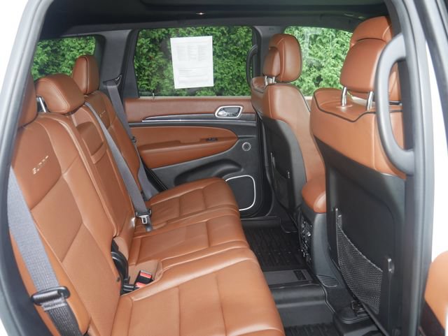 Used 2019 Jeep Grand Cherokee Summit AWD/4WD image 27