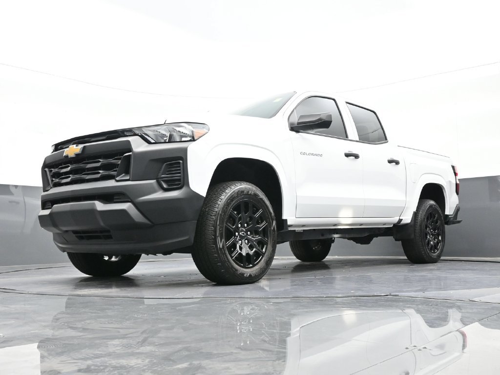 Used 2026 Chevrolet Colorado W/T w/ WT Custom Package RWD image 20