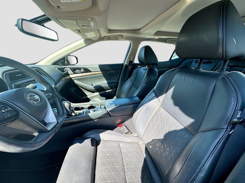 Used 2017 Nissan Maxima Platinum image 20