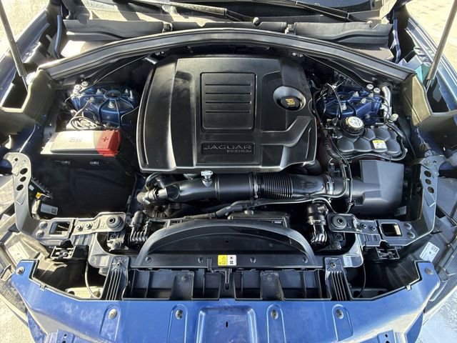 Used 2023 Jaguar F-PACE S image 27