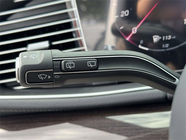 New 2026 Mercedes-Benz GLS 580 4MATIC image 21